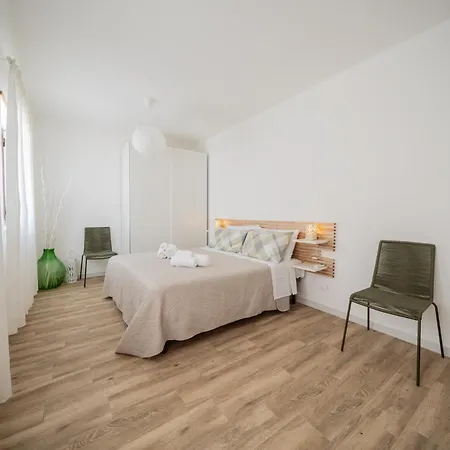 La Dimora Del Sole بيت للعطل *